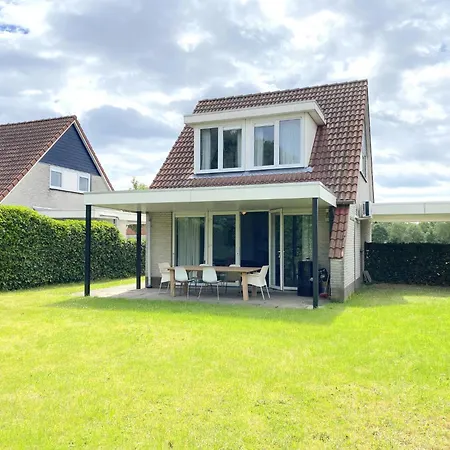 Christina Tatil Evi Stevensweert